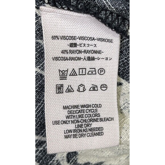 Free People Synthetic French Quarter Wrap Dress. Size: M - Picture 7 of 7